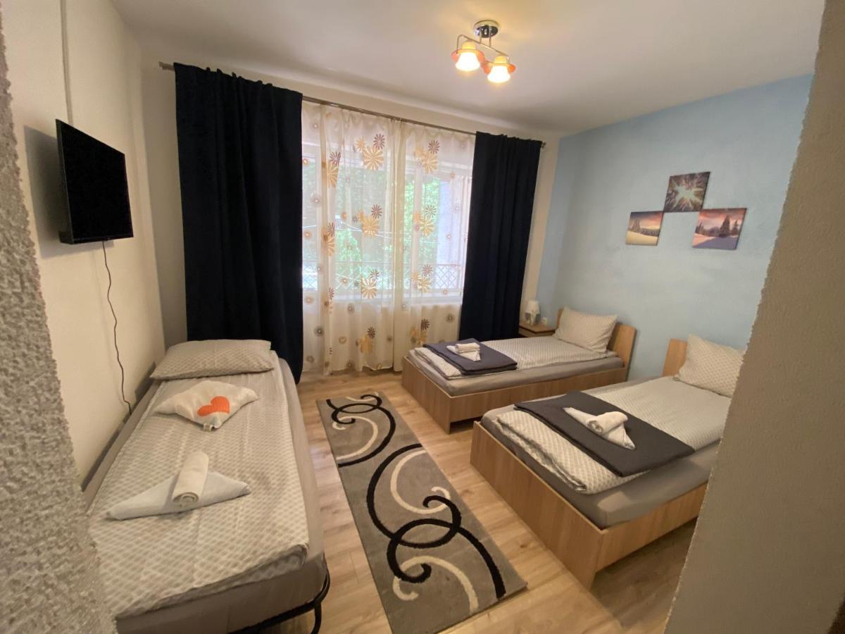 Guest House Zoreni Mociu 外观 照片