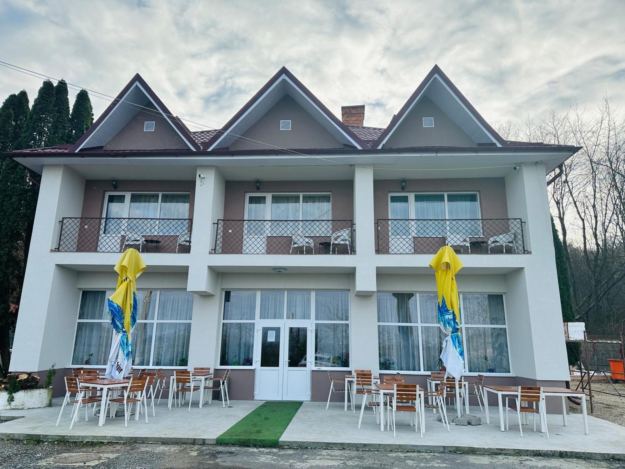 Guest House Zoreni Mociu 外观 照片