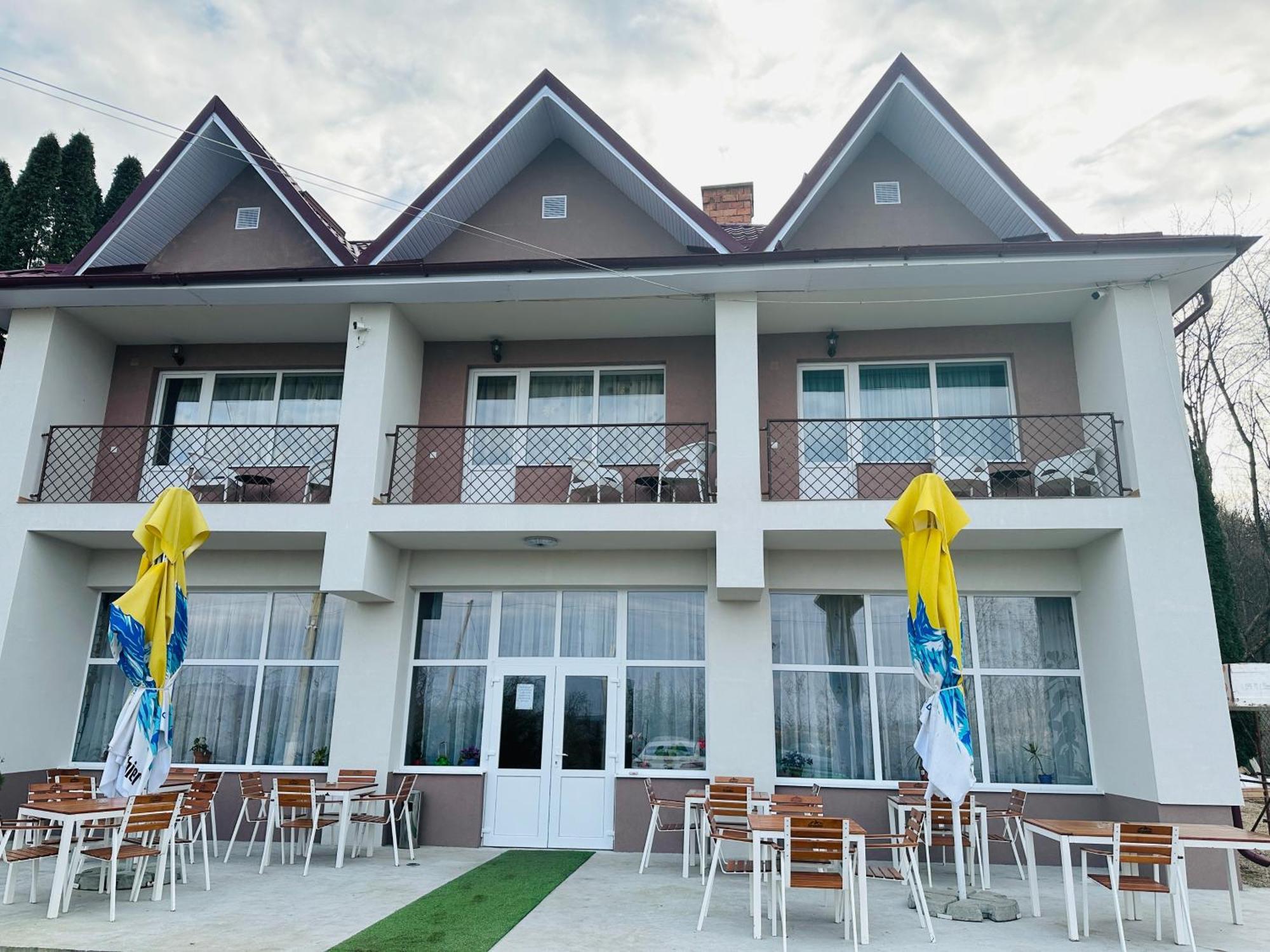 Guest House Zoreni Mociu 外观 照片
